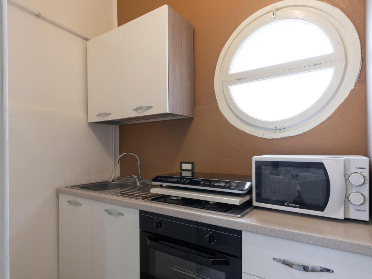 Apartment Il Gabbiano By Interhome アラッシオ エクステリア 写真